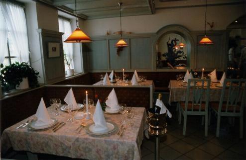 Hotel Gasthof Am Schloss Pilsach Kültér fotó