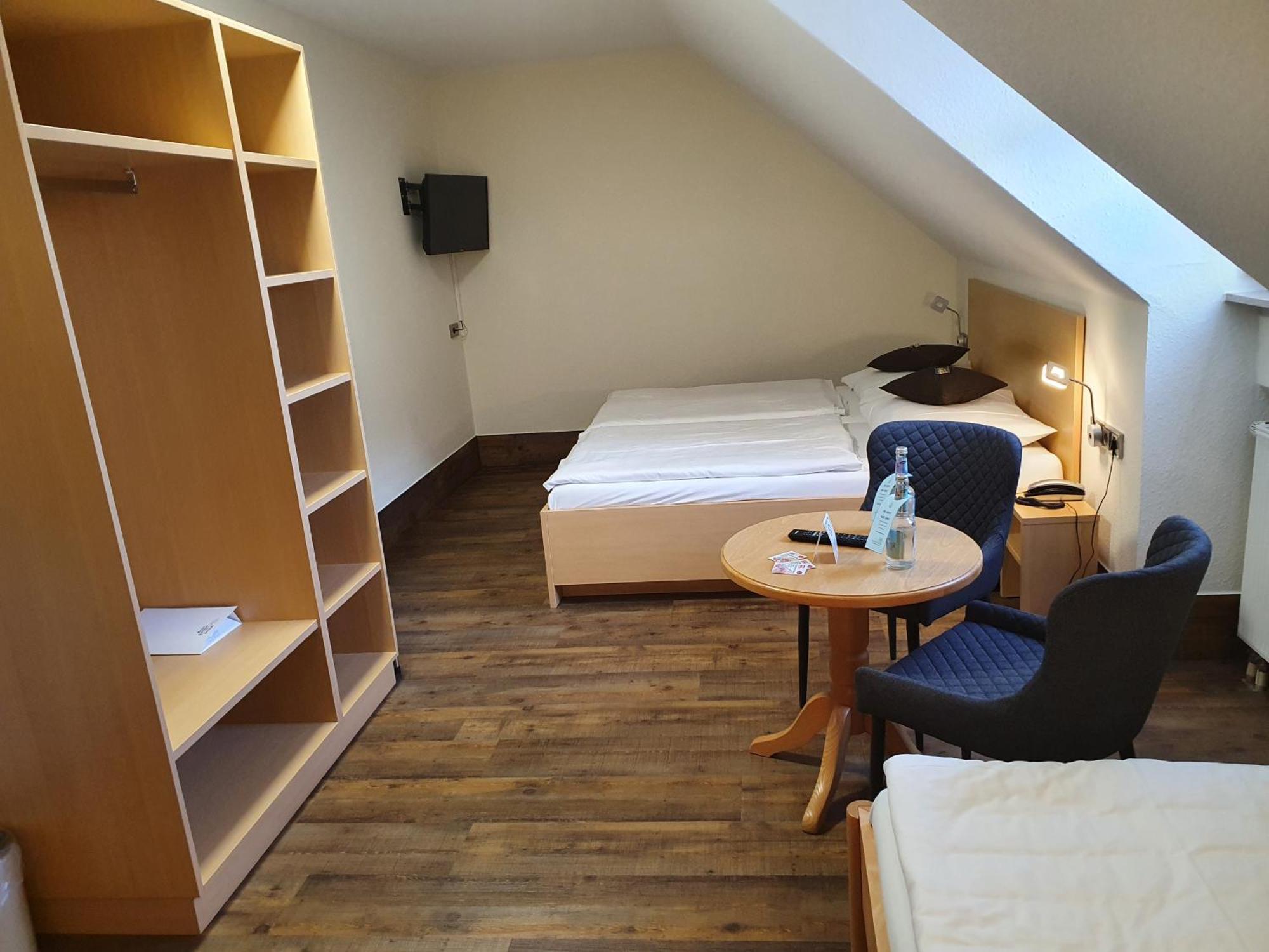 Hotel Gasthof Am Schloss Pilsach Kültér fotó